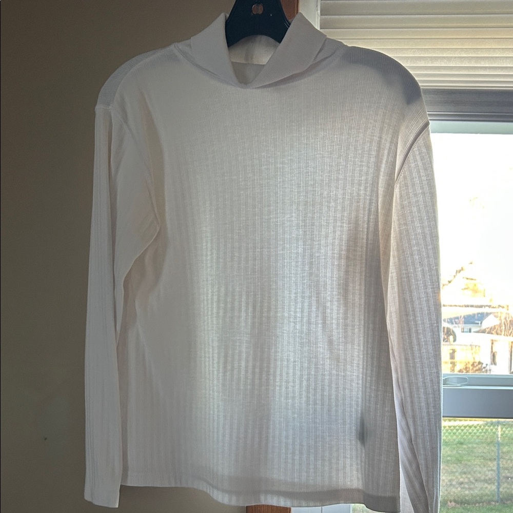 Elegant White Turtleneck Top